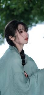 演员 迈尔斯·特勒 / 伊丽莎白·奥尔森 / 卡勒姆·特纳 / 达明·乔伊·伦道夫 / 约翰·厄尔利 / 欧嘉·梅雷迪斯 / 贝蒂·巴克利 / 巴里·普赖默斯 / 克里斯蒂·柏克 / 丹尼·麦克 / 达蒙·约翰逊 / 露西·特恩布尔 / 卡森·勃肯佛 / 梅格·洛 / 塔利亚·布丽尔·埃文斯 / 潘塔·莫斯勒 / 塞巴斯蒂安·比林斯利-罗德里格斯 / 赖恩·贝尔 / 马克·安东尼·帕利纳斯 / 布雷特·威利斯 / 诺亚·布罗姆利 / 里恩·加纳 / 大卫·Z·科恩 / 马修·凯文·安德森 / 珍妮弗·奥拉克西克 / 贾斯汀·斯通 / 埃里克·高 / 布兰迪·亚历山大 / 安德鲁·麦克尼 / 布雷迪·德鲁利斯 / 丹尼尔·芬兰 / 彼得·狄索萨 / 克里斯蒂娜·卡帕提 / 欧佳·佩斯塔 / 比安卡·福施特 / 杰夫·桑卡