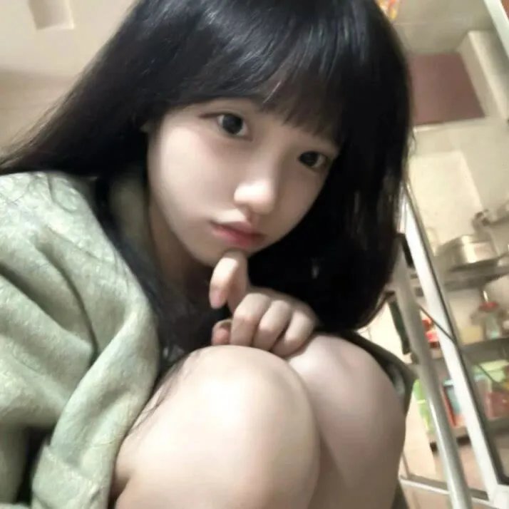 福尔摩斯小姐